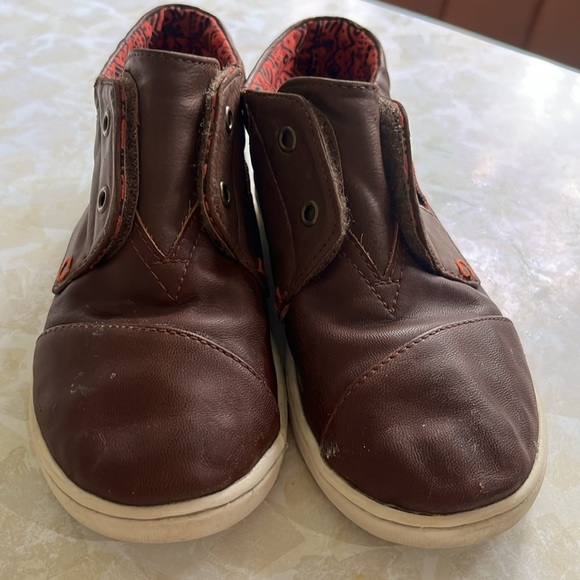 Tiny Toms Paeso Shoes T11 Brown Faux Leather - Picture 3 of 8